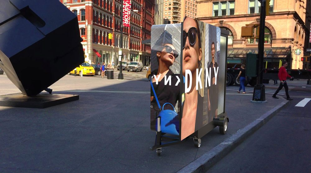 Showmedia mobile cafe